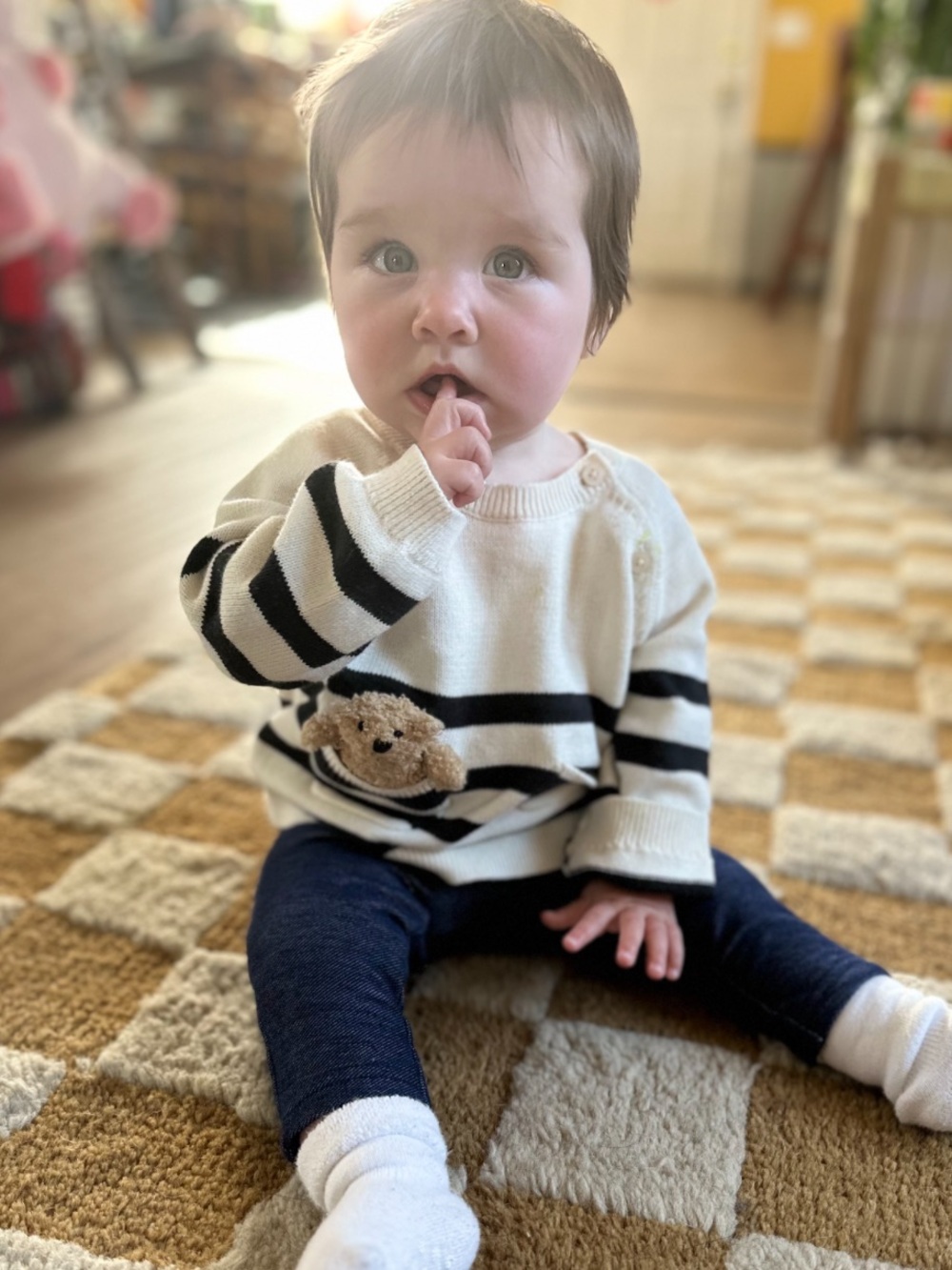 Baby Gap Teddy Bear Pocket Striped Sweater Cream Navy 6-12M